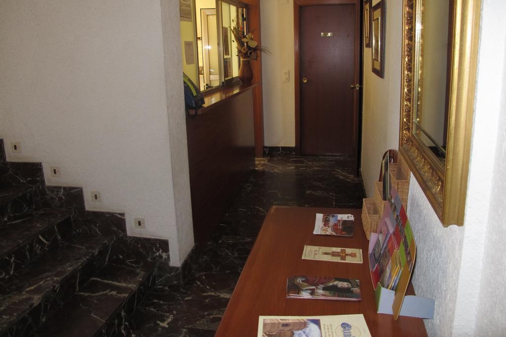Hostal Casa Pepe Tauste Bagian luar foto